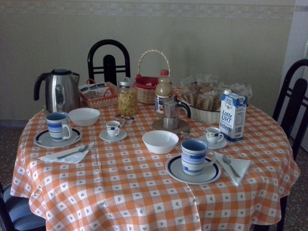 Maison Di Biancaneve Roma Habitación foto